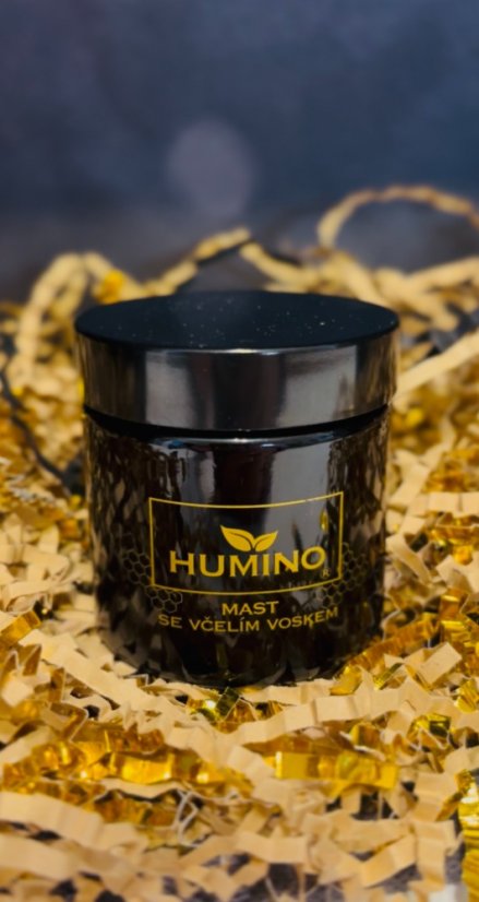 Humino ointment with chamomile and beeswax for psoriasis and eczema